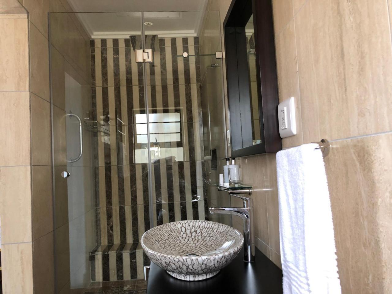 Coral Beach Bed & Breakfast East London Εξωτερικό φωτογραφία